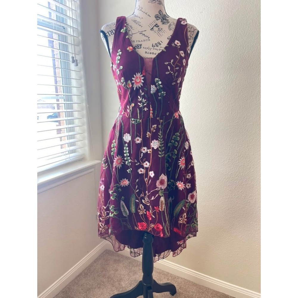 Jodi Kristopher Burgundy Floral Embroidered High-Low Mesh Dress Size 5 8380-XB5B